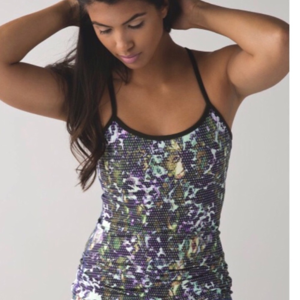 LuLulemon Power Y Tank 6